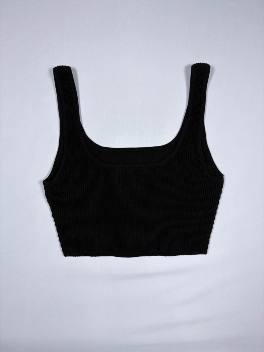 Aritzia Babaton Sculpt Knit Squareneck Cropped Tank Top Black S